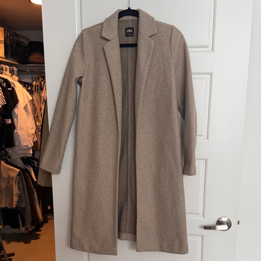 Zara Women's Elegant Tan Trench Coat